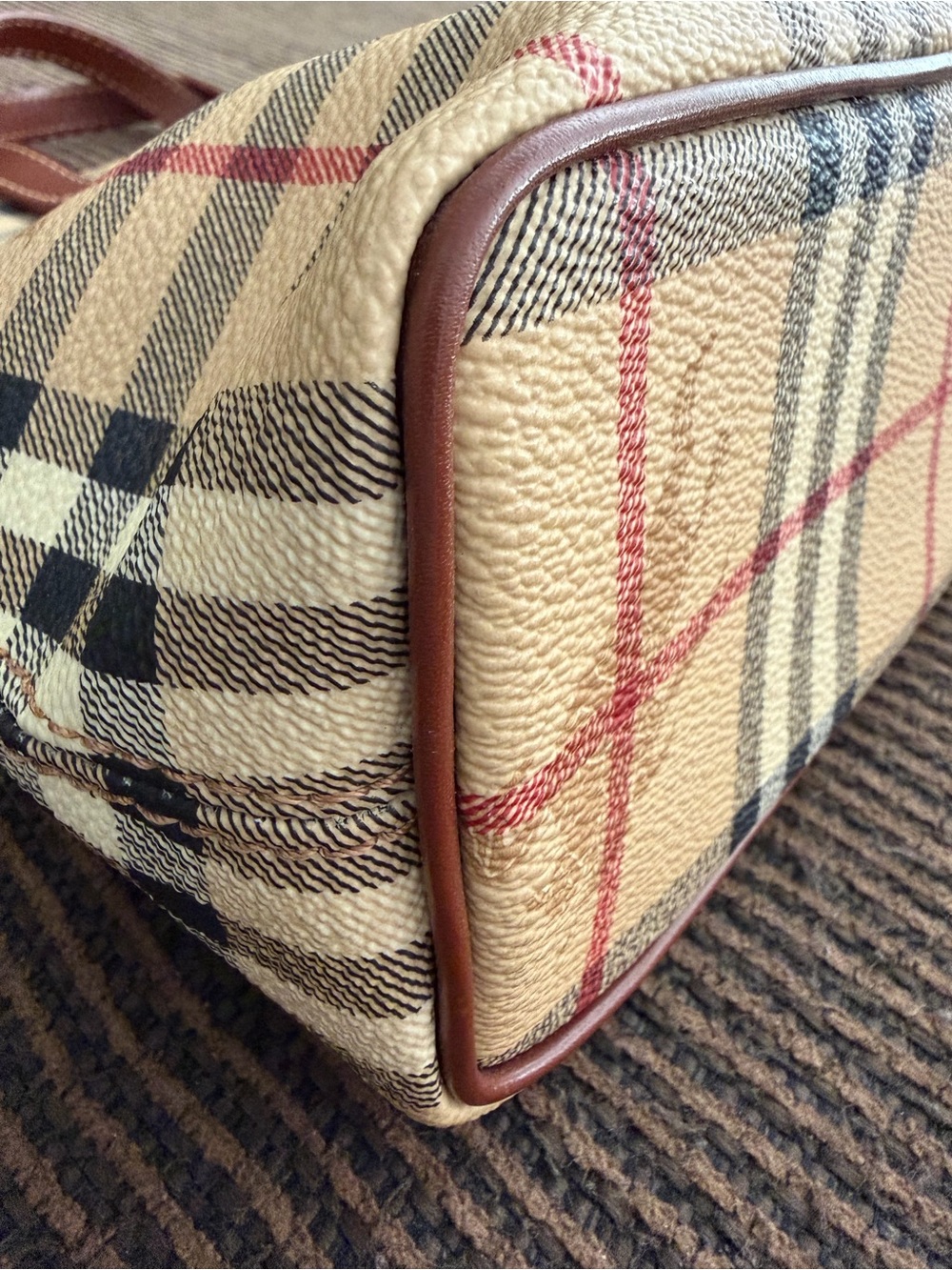 Burberry Nova Check Haymarket Coated Canvas Small Tote Bag L8.5 in x 7.5 in x4in - Picture 7 of 10